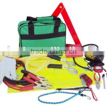 YYS12044 Car tool kit with air compressor in green bag