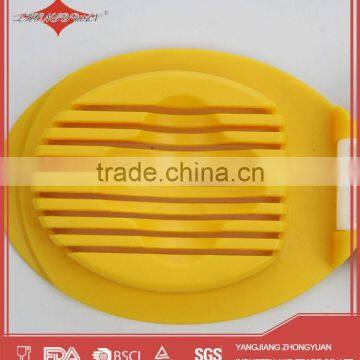2015 Kitchen Gadget Mini Plastic Egg Slicer With Stainless Steel Wire photo-5