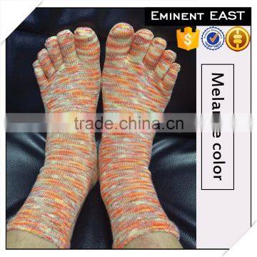 Breathable Colorful Mix Blend Yarn Bamboo Five Toe Socks photo-2
