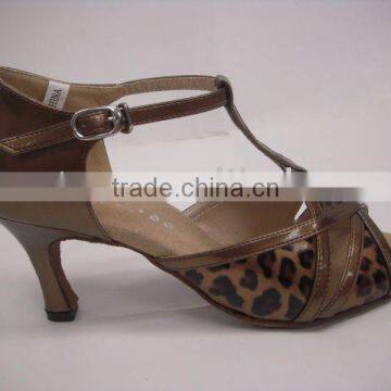 Latin shoes #6733A