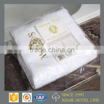 Top grade china supplier 80*160 bath towel for hotel