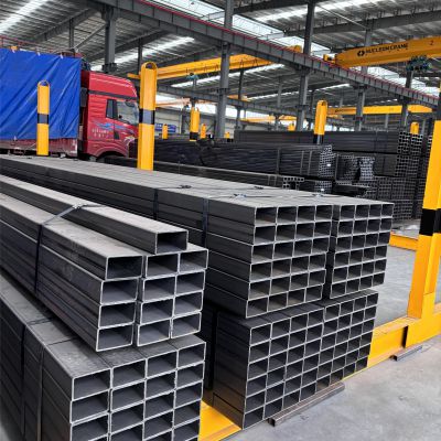 Best wholesale Q235B Carton steel square pipe Astm A36 A53 Carbon Steel Rectangular tube/pipe price