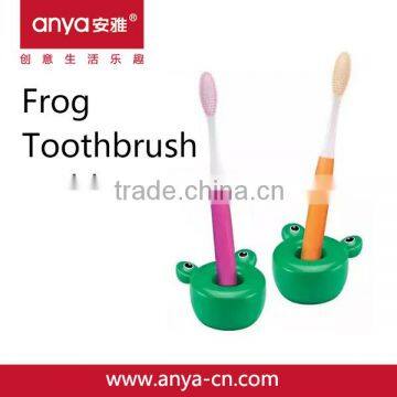 D722 Frog Shape Cute Kid Toothbrush Holder Toilet Brush Holder Plastic Toothbrush Holder