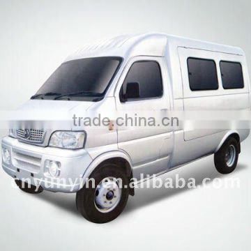 Dongfeng DFD5020XXY Gasoline Three door box cargo truck