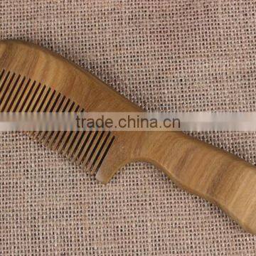 Round tooth smooth wooden comb