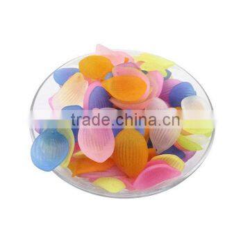 acrylic cheap plastic leaf bead for necklace