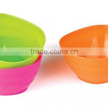 plastic salad bowl, large platic mixing bowls