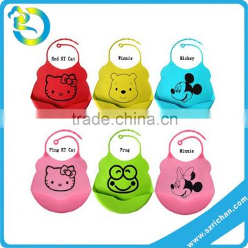 Customized logo Eco-friendly Soft FDA silicone rubber custom print baby bibs