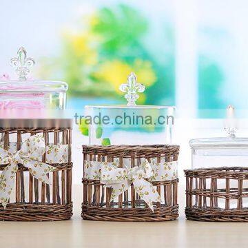 hot selling clear oval glass storage jar with willow decoration