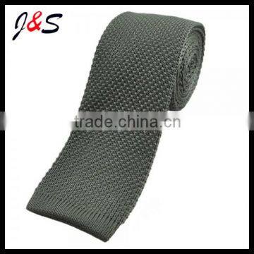 Fashion knitted tie polyester in Grey solid color