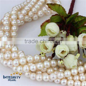 A+ 10mm white freshwater pearl strand round