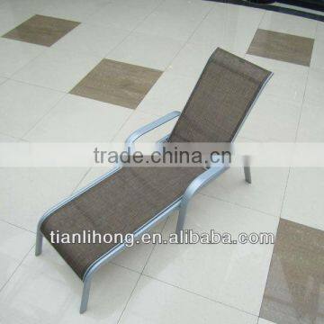 Aluminum frame beach lounge chair/bed