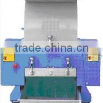 plastic crushing machine