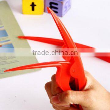 CY125 Shrimp Deveiner and Peeler Prawn Seafood Shell Curved Peeler photo-6