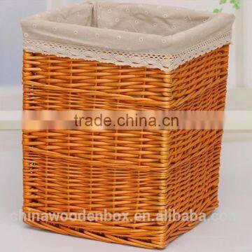 Countryside laundry basket with fabric