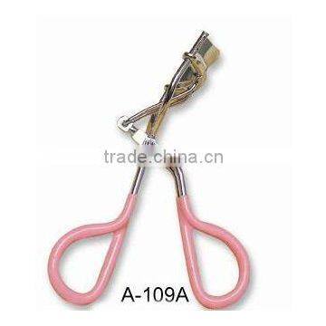 Metal eyelash curler