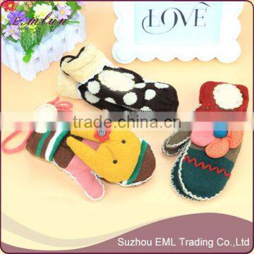 Women Flower Pattern Winter Gloves Knitting Wholesale