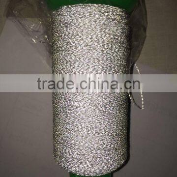 120d/2 Soft Polyester Reflective Embroidery Thread for Clothing photo-6