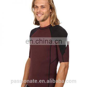 wholesale Super Stretchy material rash guard short sleeve men surf suit