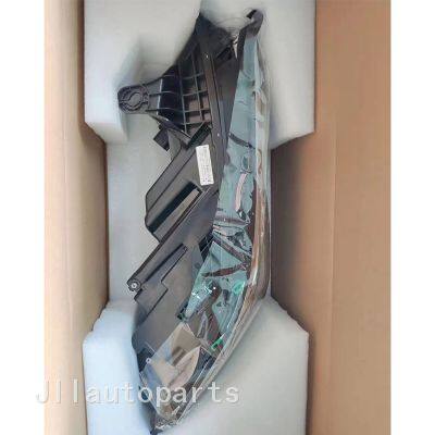 SA3F-4121020C SA3F-4121010C SONG PLUS HEADLIGHT