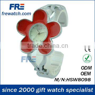 Flower case bangle watches