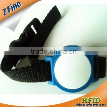 customized nylon F08 wristband from china supplier