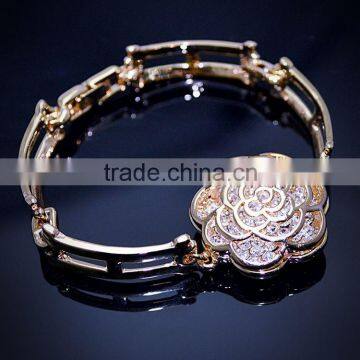 18k Gold Camellia Crystal Sparkle Diamond Hollow Chain Bangle Bracelet photo-2
