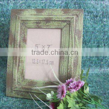 Antique wooden photo frame/picture frame