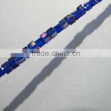 2mm Sales of color Square crystal beads CB068