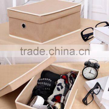 STORAGE BOX WITH EYELET