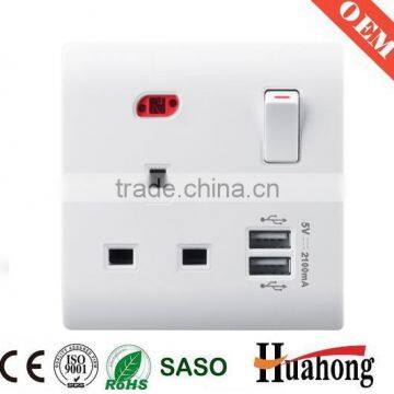2 USB 13A british wall socket 2.1A output