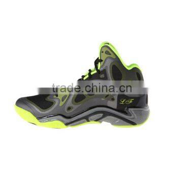 China Shoe Factory Fashion Breathable Basketball Shoe for Men