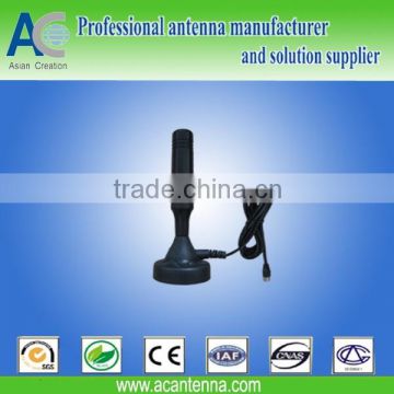 antenna splitter with amplifier