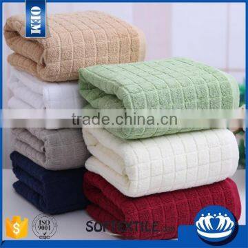 2015 new design wholesale best sale color changing bath towel