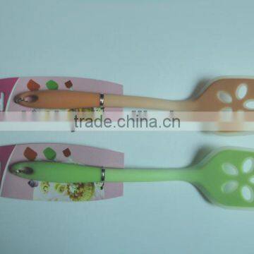 food grade silicone slotted turner silicone cookware turner Chinese manufacturer