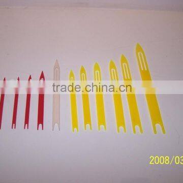 Plastic Weaving Needle