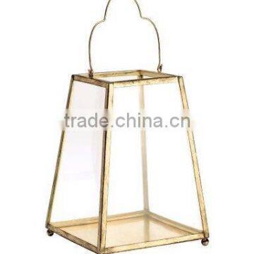 Handle Craft Candle Holder Holiday Decor Vintage Rusty Metal Lantern, Metal Candle Stand Brass Finish Lantern