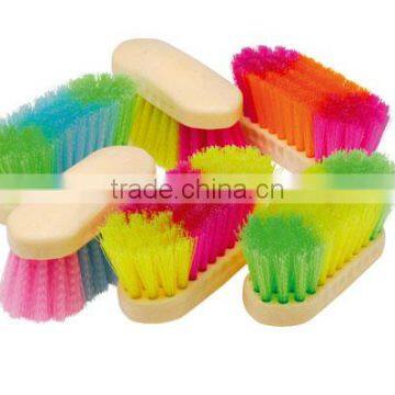 Wooden Block Beastie Brush Horse Grooming Products