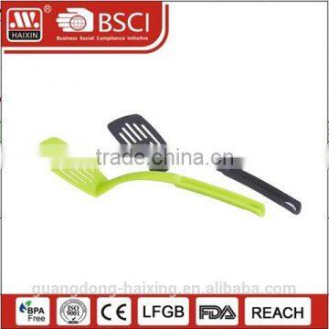 Kitchen utensil: Spatula