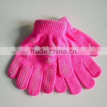 Magic glove with rubber printing