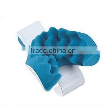 Neck Pillow, Neck and Shoulder Relaxer, Real Ease Neck Support photo-4