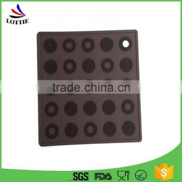 2016 Lottie Supply 100% Food Grade Non-stick Silicone Placemat Food Mat photo-2