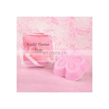 wedding souvenir Funky Flower Guest Soap