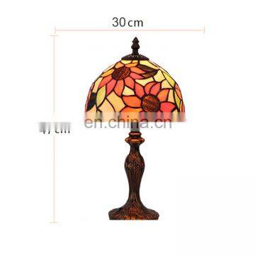 Factory Price Vintage Fancy Interior Small Tiffany Style Stained Glass Table Lamp photo-2