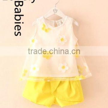 Summer girls boutique outfits 2016 custom embroidery top and shorts                        
                                                                                Supplier's Choice