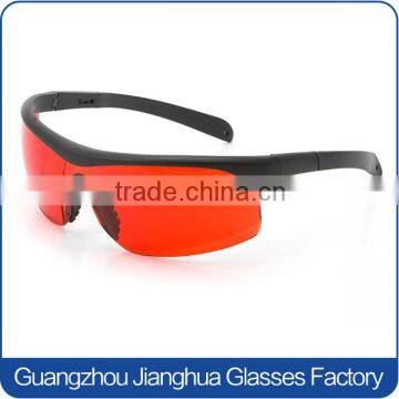 high quality fashion light weight 532mn red laser glasses                        
                                                Quality Choice