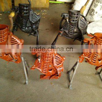 Hand Corn Thresher Corn Sheller photo-4