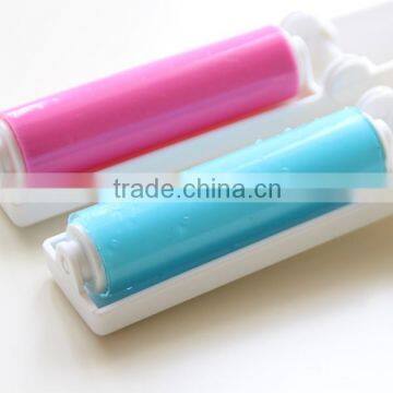 promotion mini design lint roller with handle