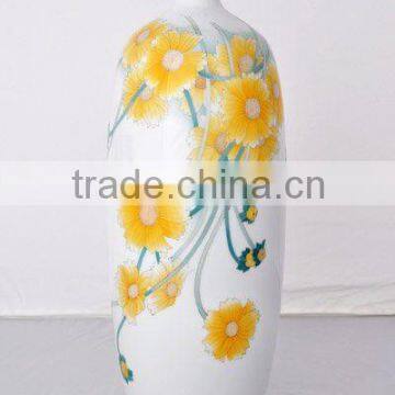 Underglaze 5-color Porcelain Vase