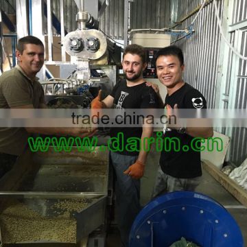 Twist Shape Single Screw Extruded Machine for Pet Snacks